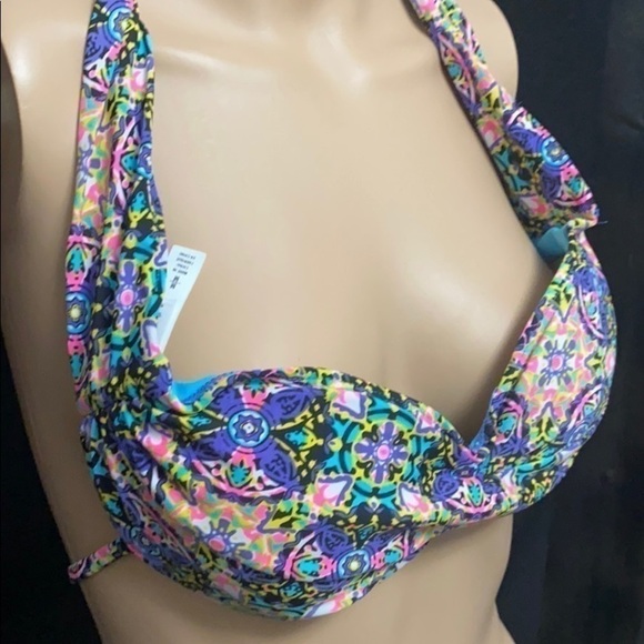 AEROPOSTALE Medium Bikini top with tie neck - Picture 2 of 6